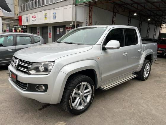 VOLKSWAGEN AMAROK 2.0 HIGHLINE 4X4 CD 16V TURBO INTERCOOLER DIESEL 4P AUTOMÁTICO